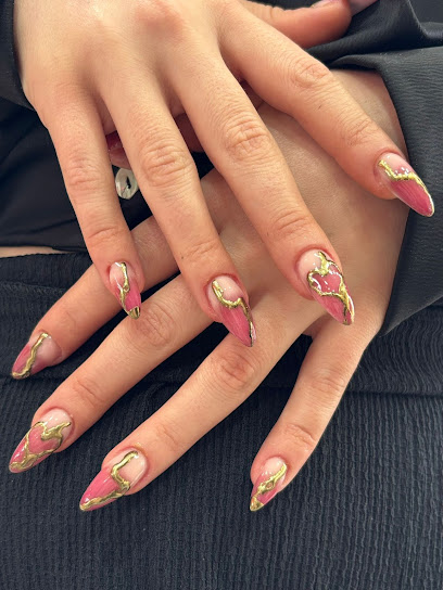 Sisluxe nails&lashes