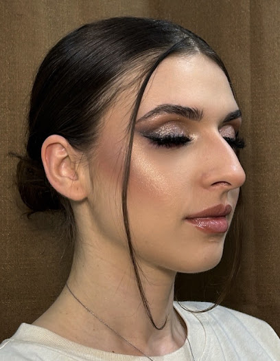 Yağmur Mutlu Makeup Studio - İSTANBUL - Sefaköy Makyaj Stüdyosu Freelance Makyaj Beauty Güzellik Kuaför Makyöz