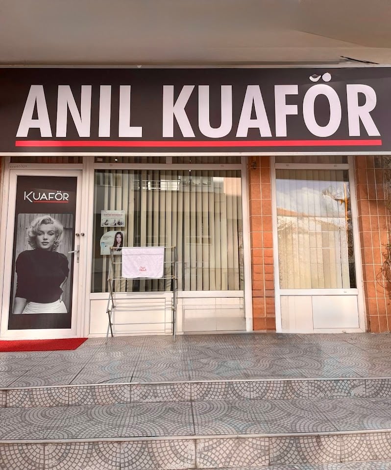 Anil Bayan Kuaförü