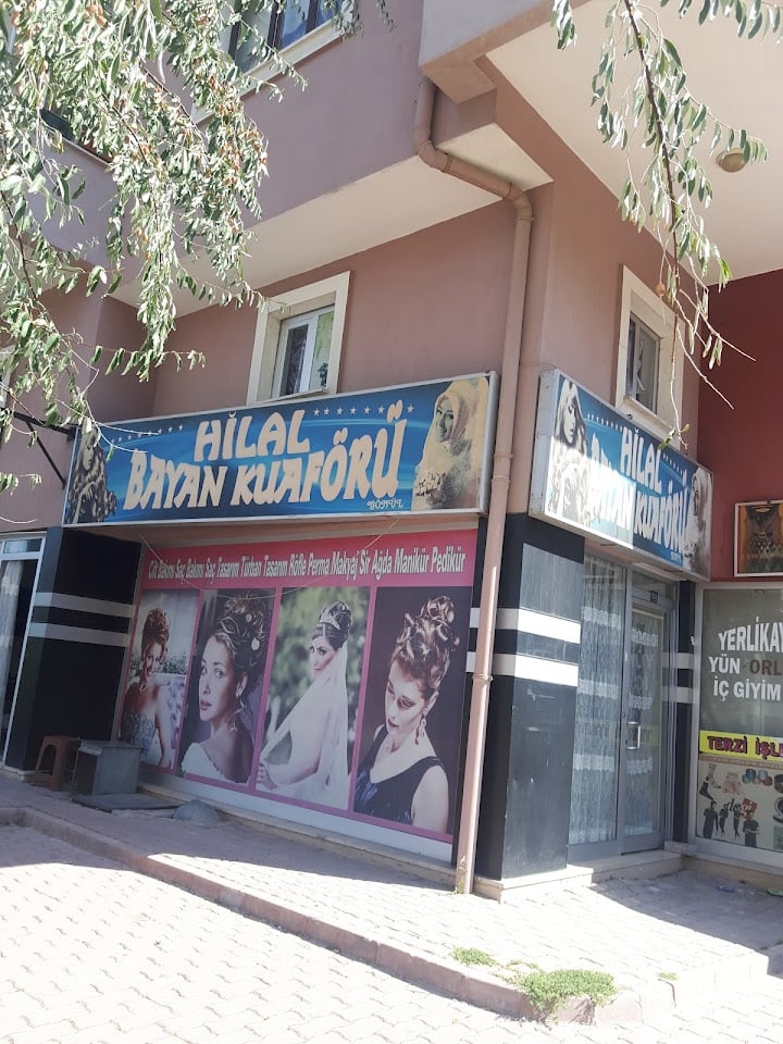 Hilal Bayan Kuaförü