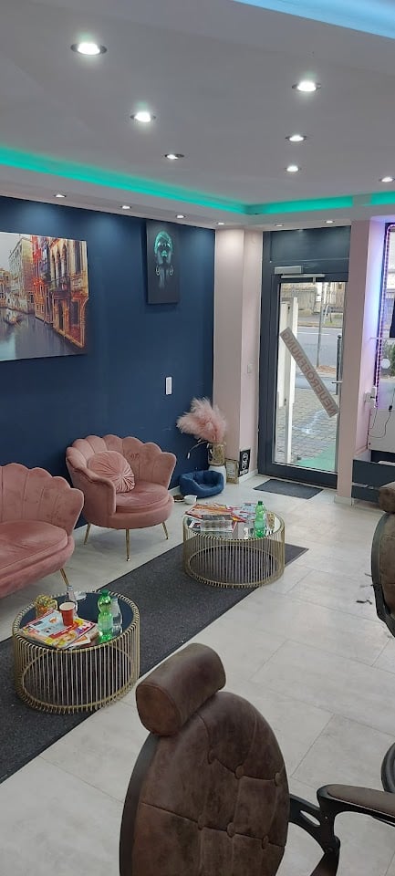 Aydin Barber