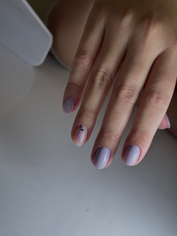 Aura Nails Studio