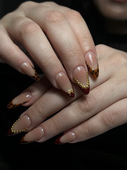 NALİN GÜLTEN BEAUTY BAR