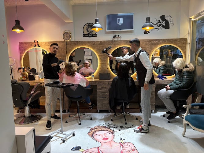 SALON DAMLA