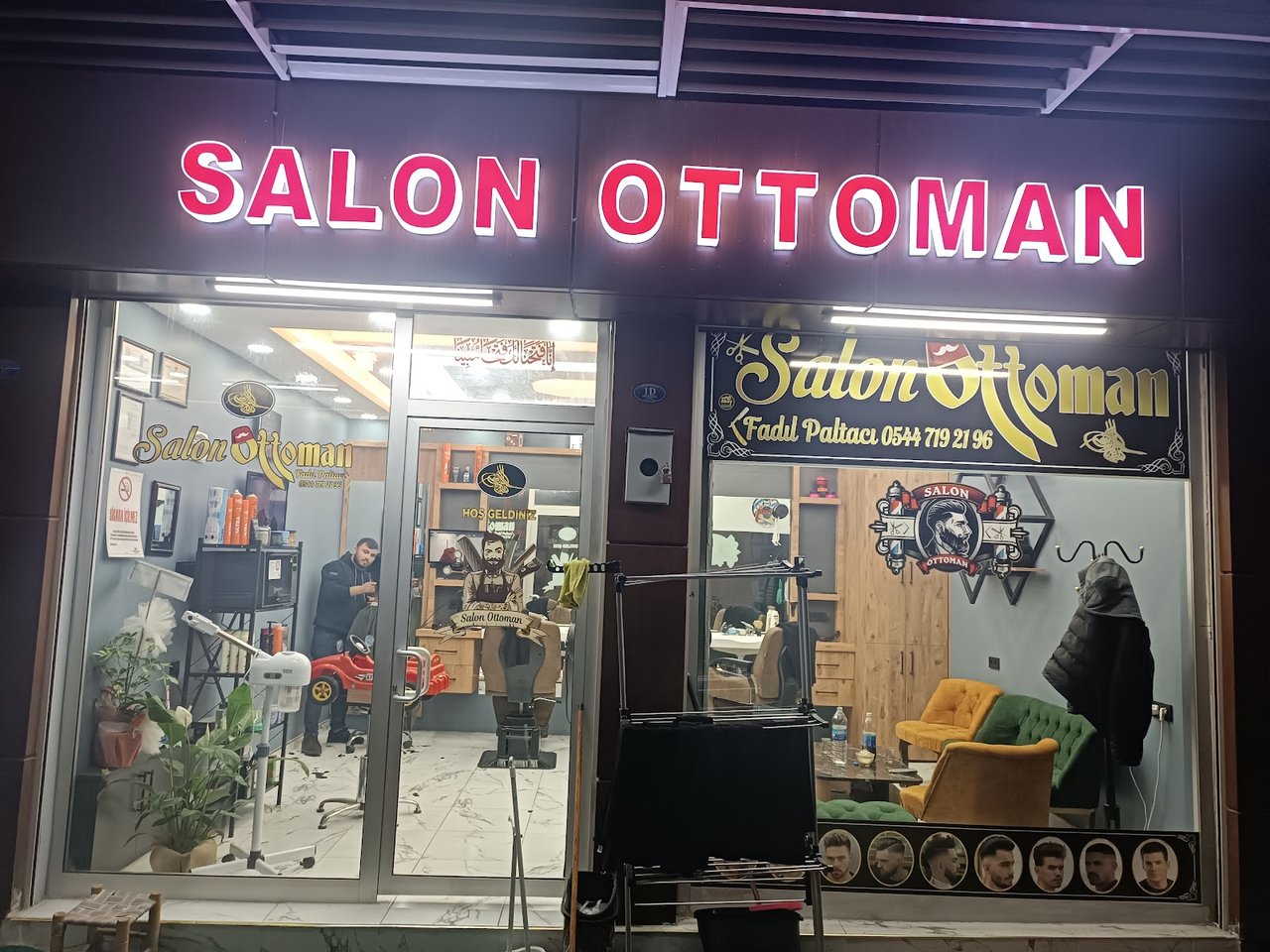 Salon Ottoman