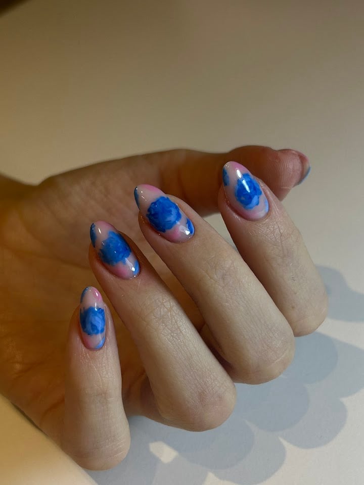 Mia Nail Art Studio