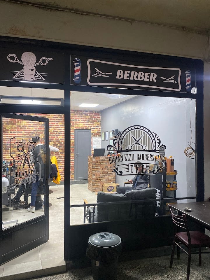 Erhan kızıl barber’s clup