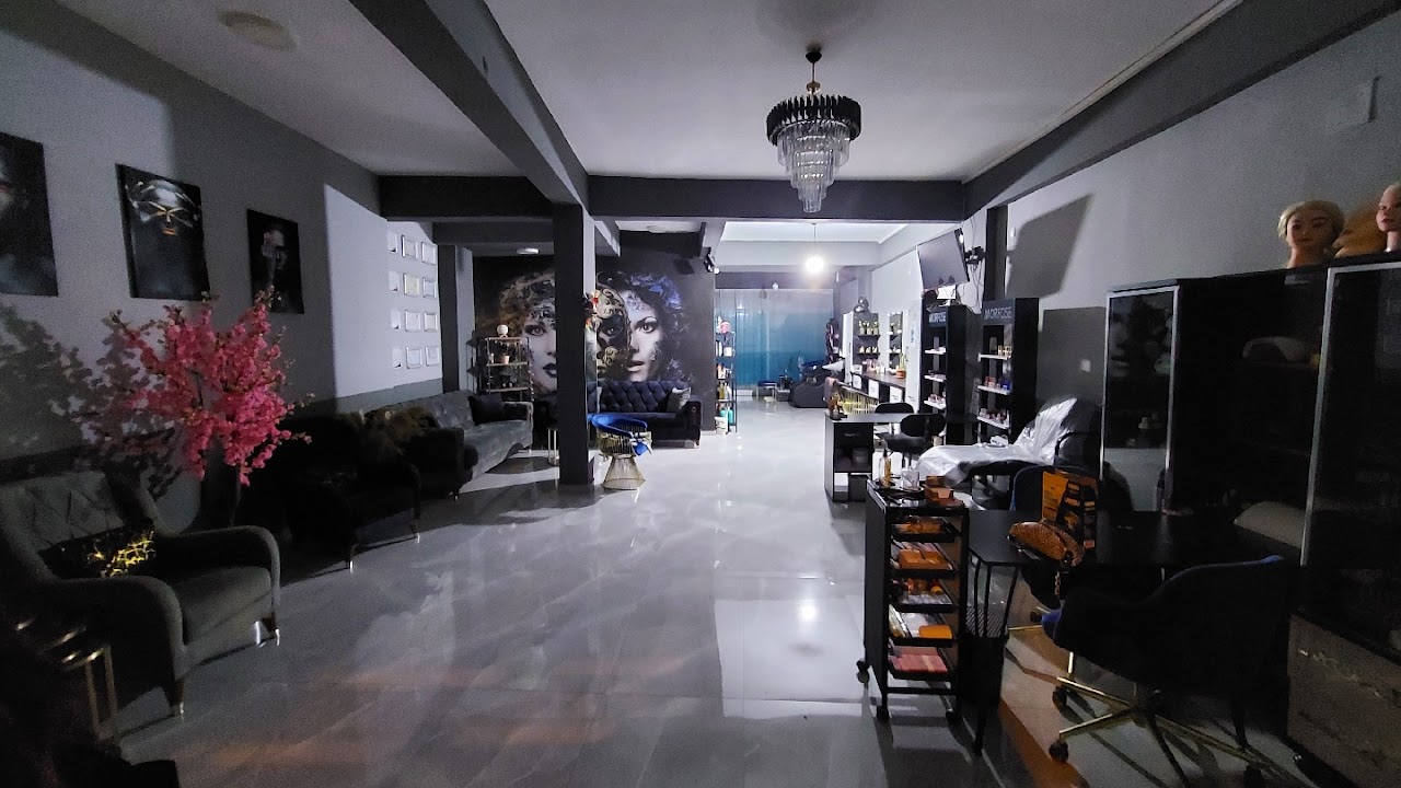 Saloon Flamingo Bayan Kuaförü / Güzellik Salonu - SOMA