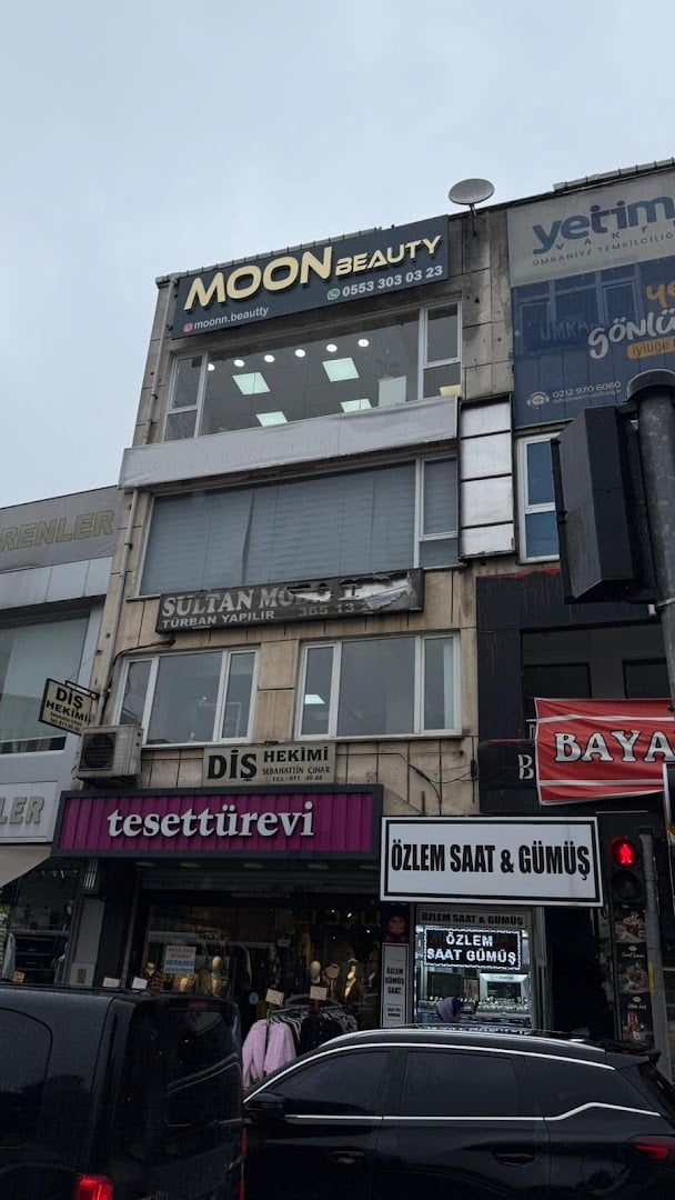 Moon Beauty - Güzellik & Protez Tırnak Salonu