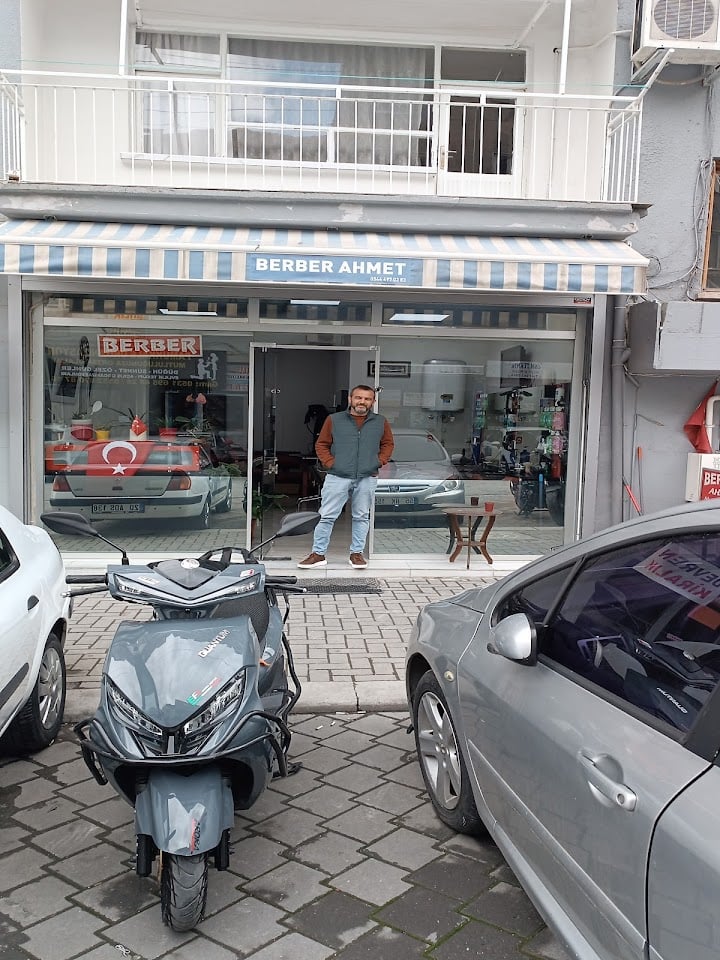 Berber Ahmet Erkek Kuaförü