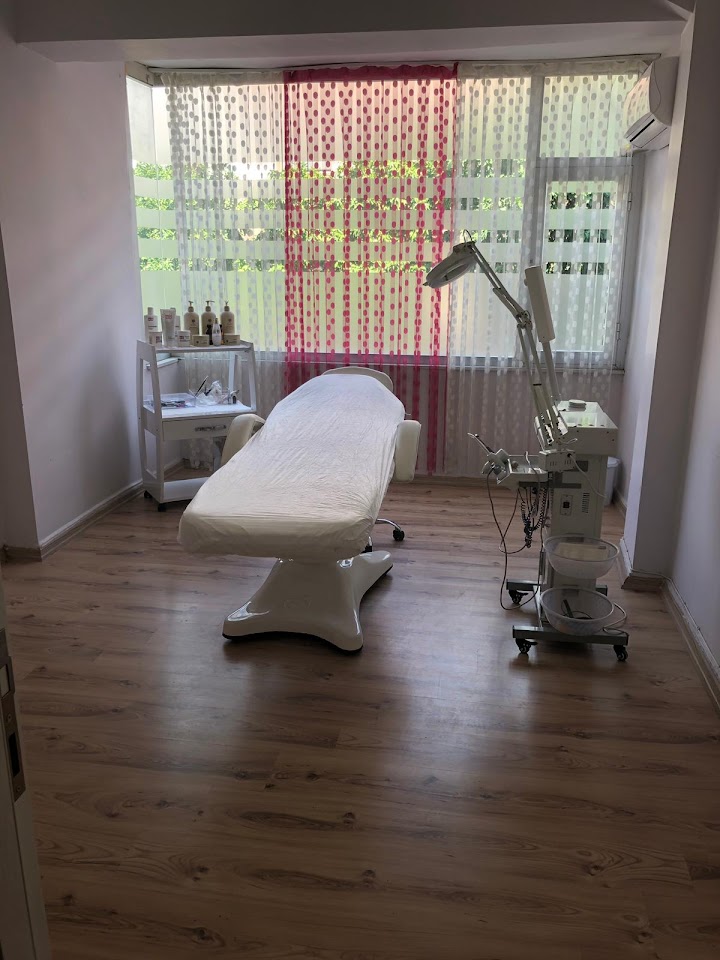 Elegance Estetik ve Güzellik Salonu