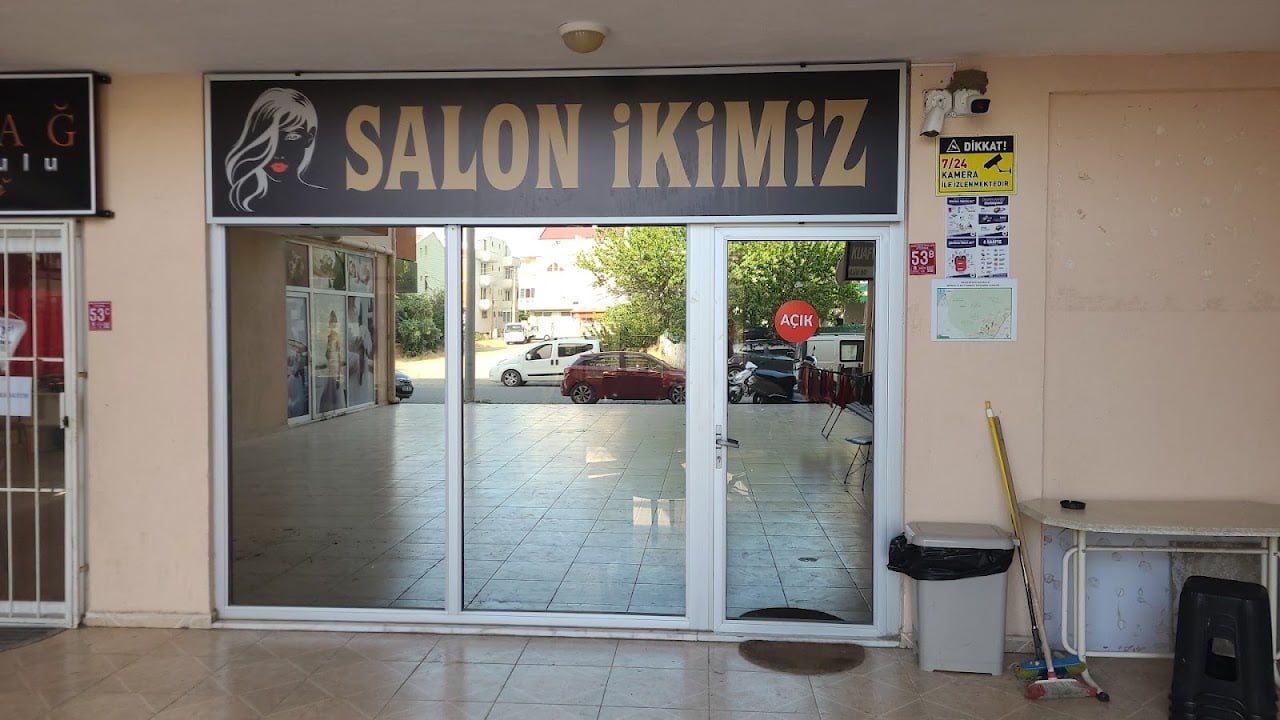 İKİMİZ BAYAN KUAFÖRÜ