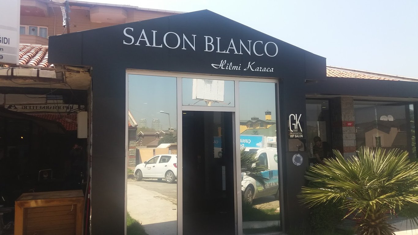 Salon Blanco Hilmi Karaca