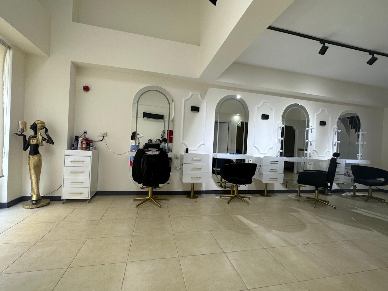 Your House Güzellik Salonu