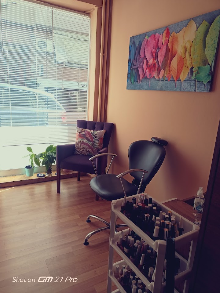 Leyla manikür pedikür salonu