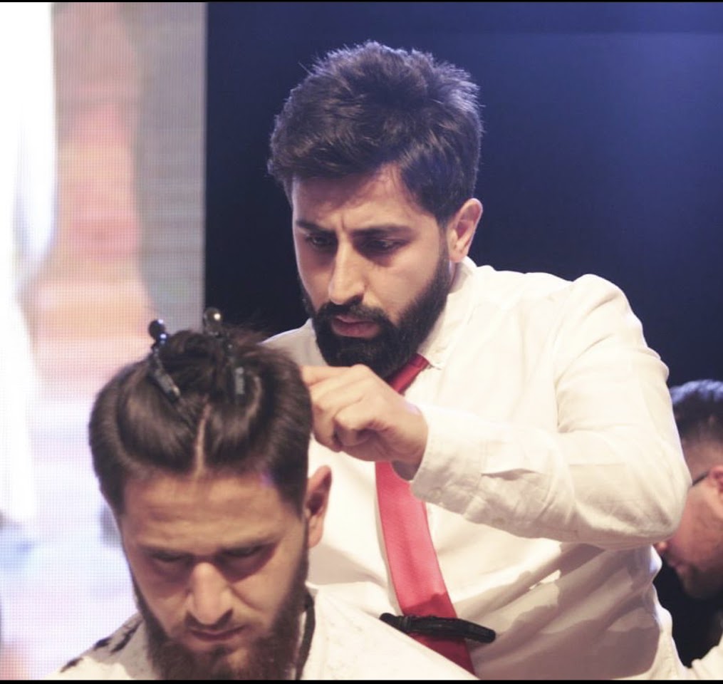 Öyküm Kuaför Hakan gün hairdesign