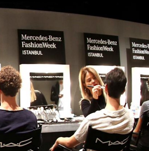 Hair & Makeup Studio Merve Berktürk (gelin makyajı, davet makyajı, özel gün maky