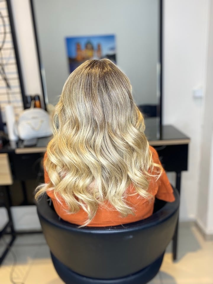 Saloon Arya Sergen Saç Tasarım