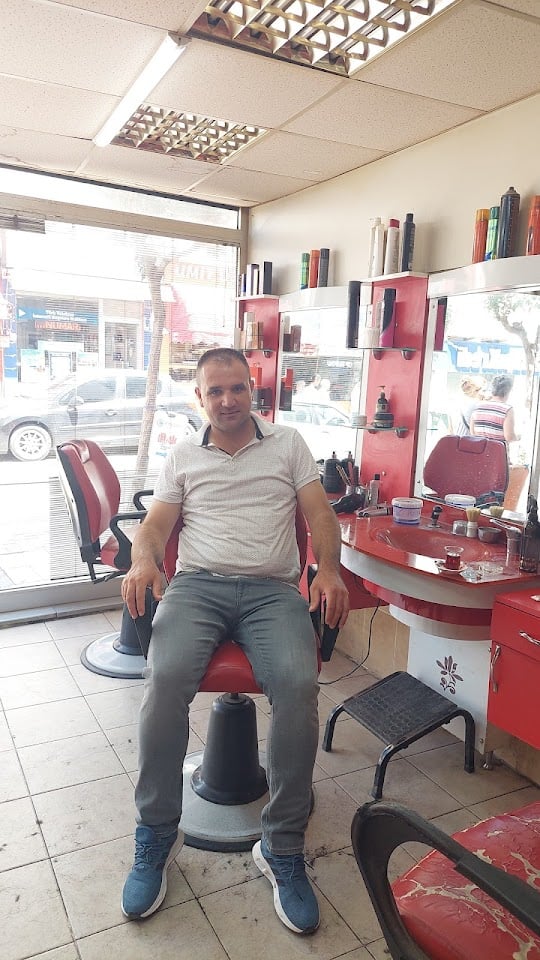 Deniz Erkek Kuaförü