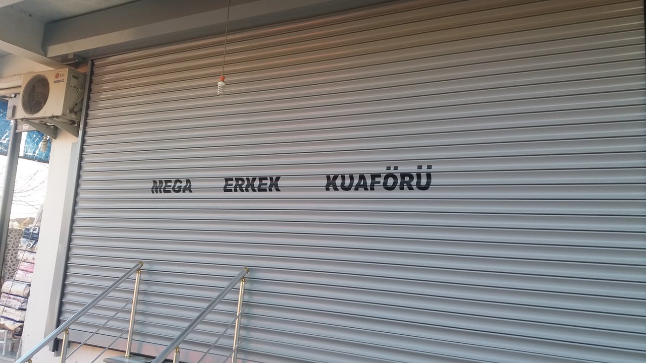 Mega Erkek Kuaförü