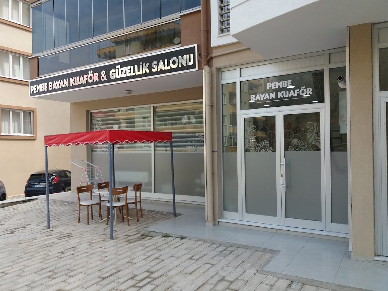 Pembe Bayan Kuaför & Güzelllik Salonu
