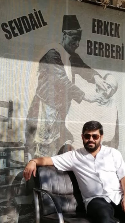 Sevdail Erkek Berberi