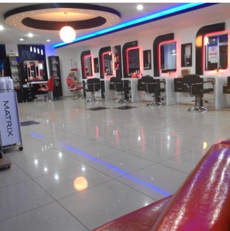 Hair World