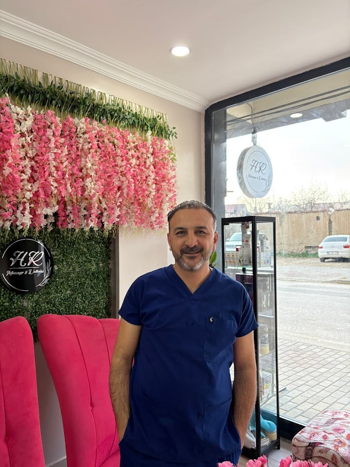 HR Massage and Wellness