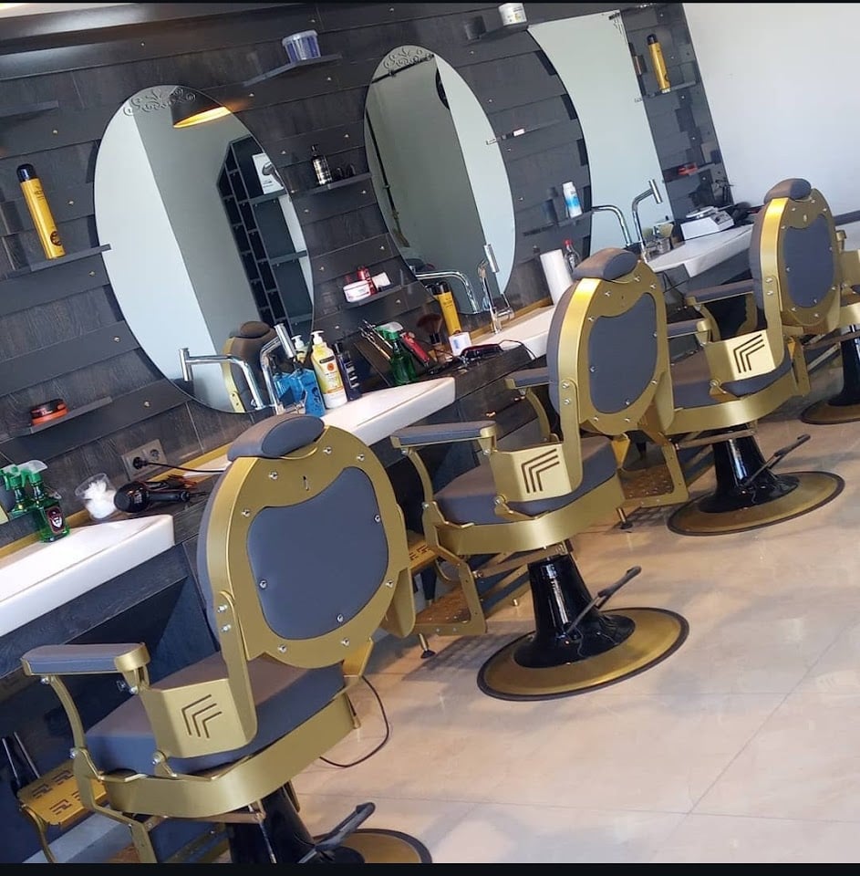 BARBER'S CLUB