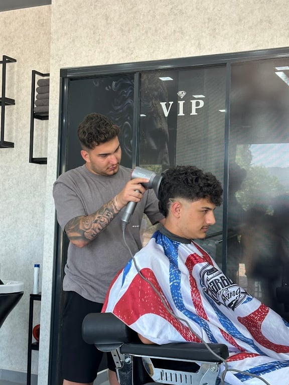 Emir KOÇ Hair Artist