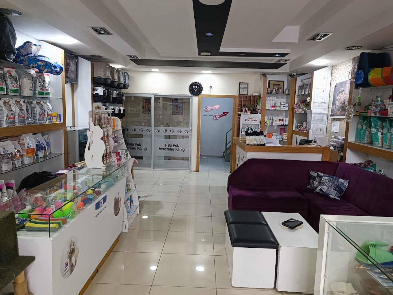 Pati Pet Veteriner Kliniği & Pet Shop