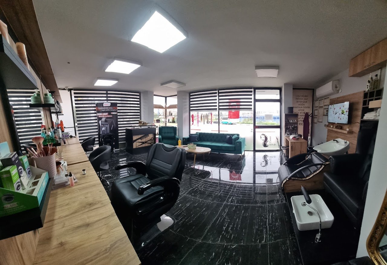 Esra iyiçalışkan Hair & Beauty Center