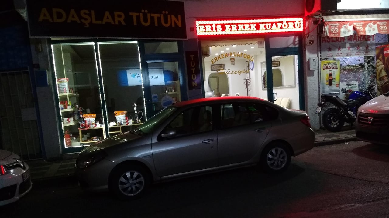Eriş Erkek Kuaförü