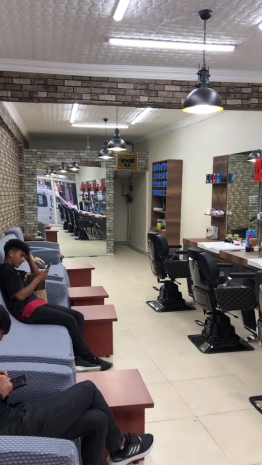 SALON YİĞİT ERKEK KUAFÖRÜ