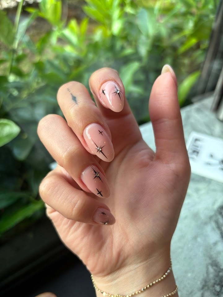 Defne Polat Nail Studio