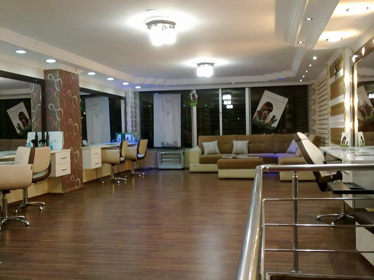 Elegance Bayan Kuaförü
