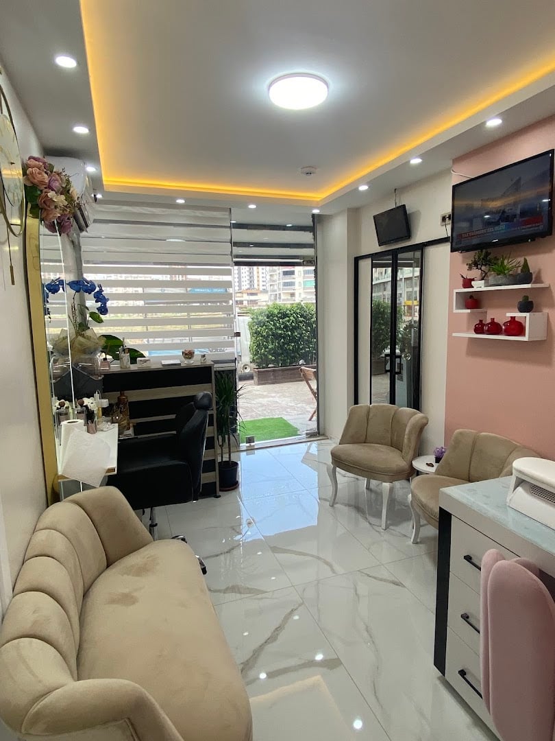 Beauty Area Ebru Türkmen