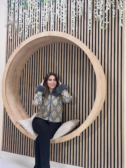Cansu Doğruel Beauty / Güneşli Protez Tırnak