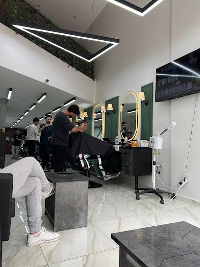 Classman Barber's Club