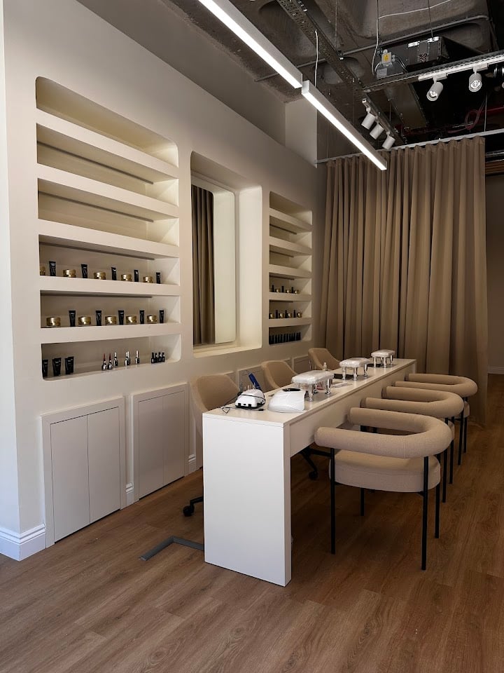 Meriastro Pera Nail Studio