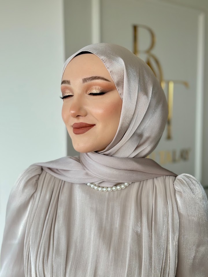 Burcu Talay Makeup Studıo