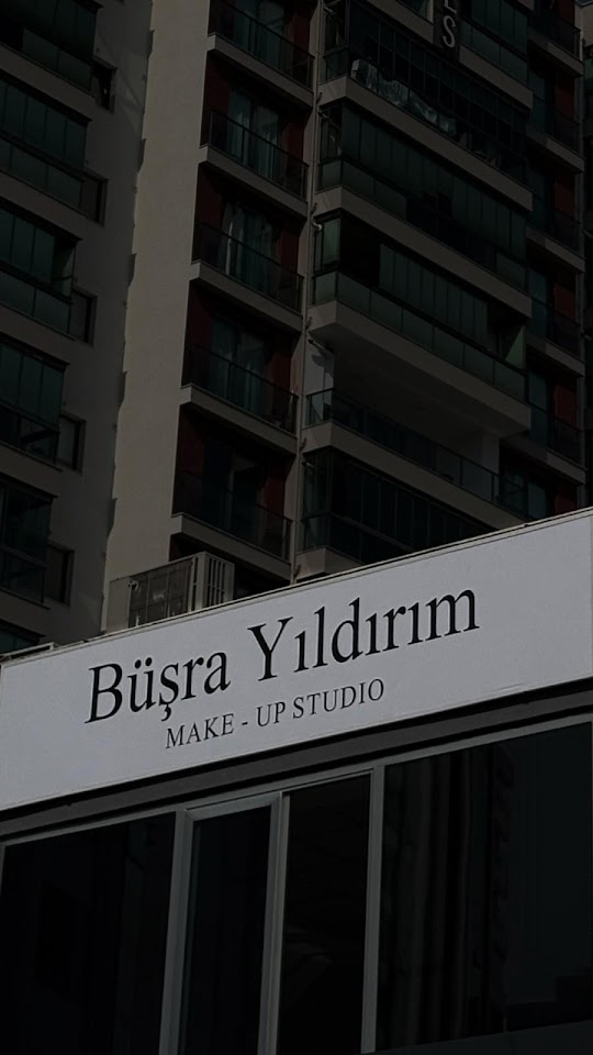 Büşra Yıldırım Make Up Studio