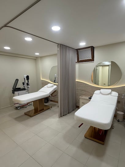 Luvienne Beauty&Spa Güzelik Salonu I Bölgesel Zayıflama & İncelme I Epilasyon I Çatlak Bakımı I Cilt Bakımı I Kaş Laminasyon
