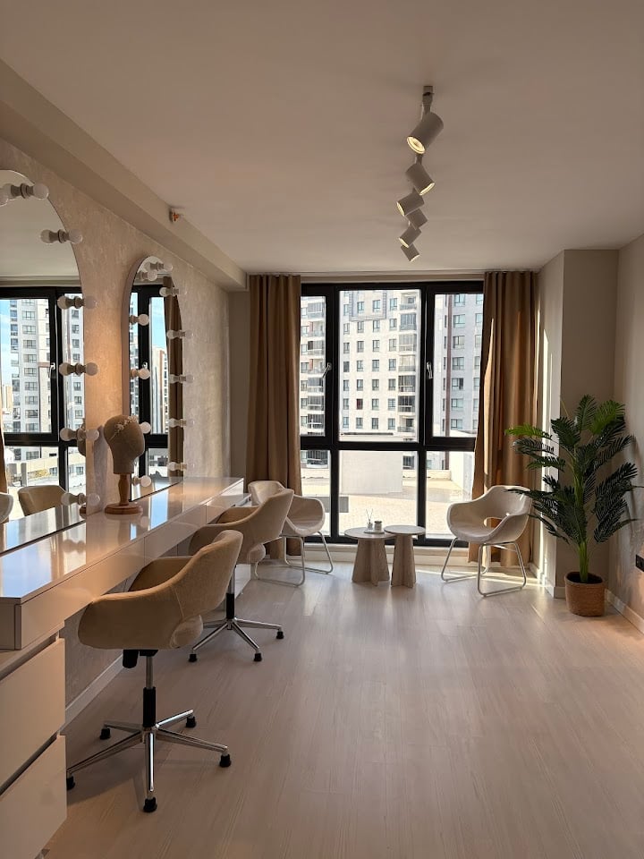 FINE Hair Makeup Studio