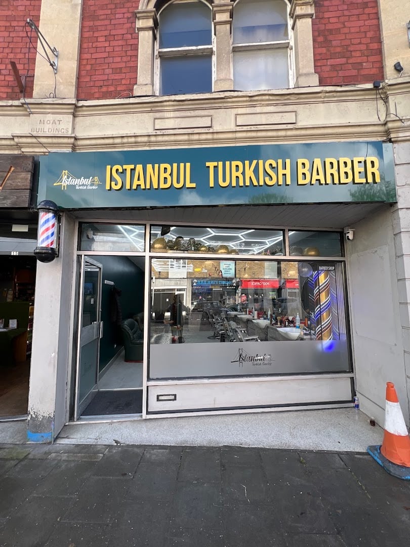 Istanbul Turkish barber