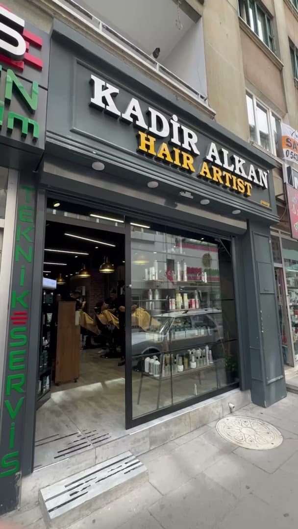 Kadir Alkan Hair Artist Erkek Kuaförü Sivas