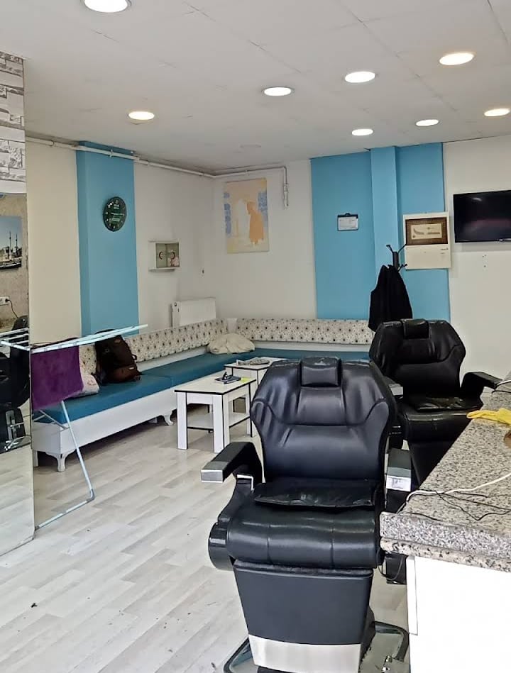 Arma Erkek Kuaför Salonu