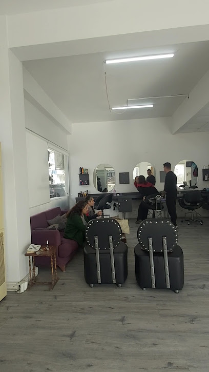 Salon Vip Bay Bayan Kuaför Salonu