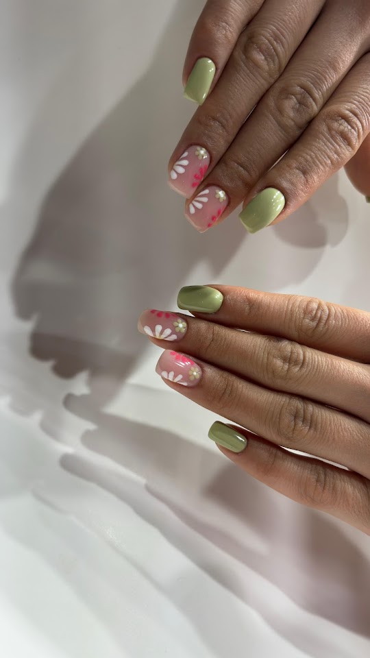 BNTNAILBEAUTYSTUDIO