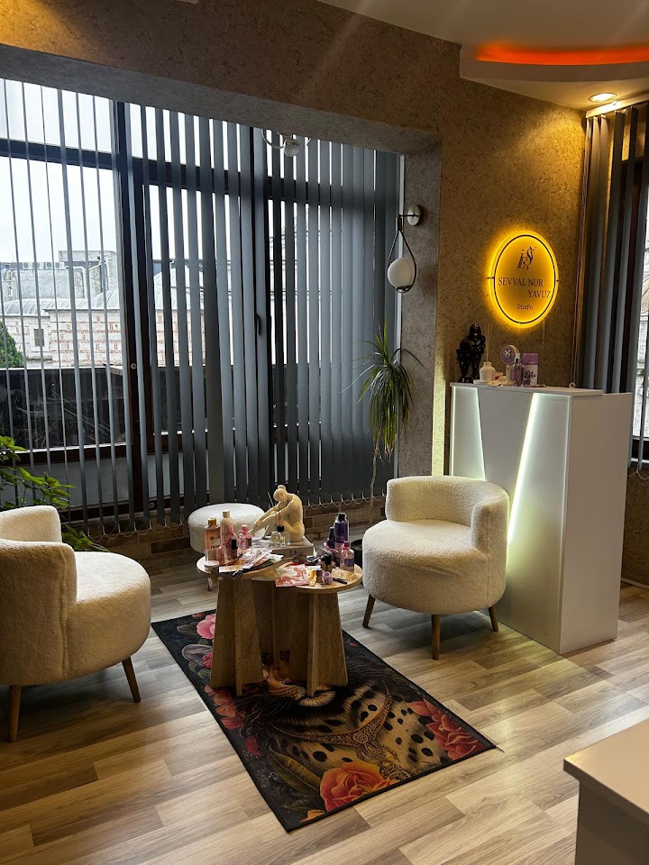 Şevval Nur Yavuz Studio